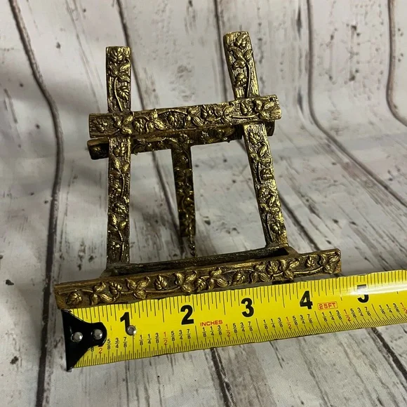 Vintage Elegant Solid Brass Vines Easel Frame Stand - Picture 8 of 8